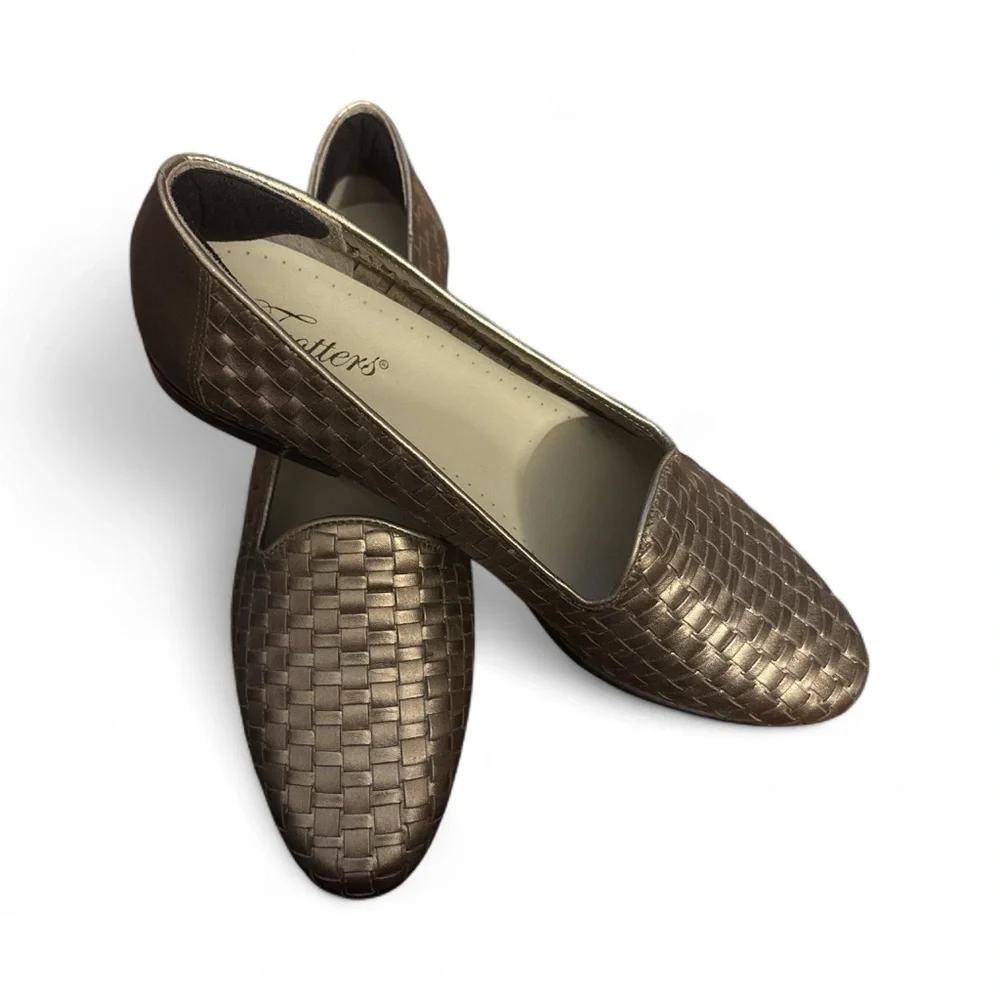 Trotters Liz Ballet Flat In Pewter, Size 8.5N, Excellent Condition